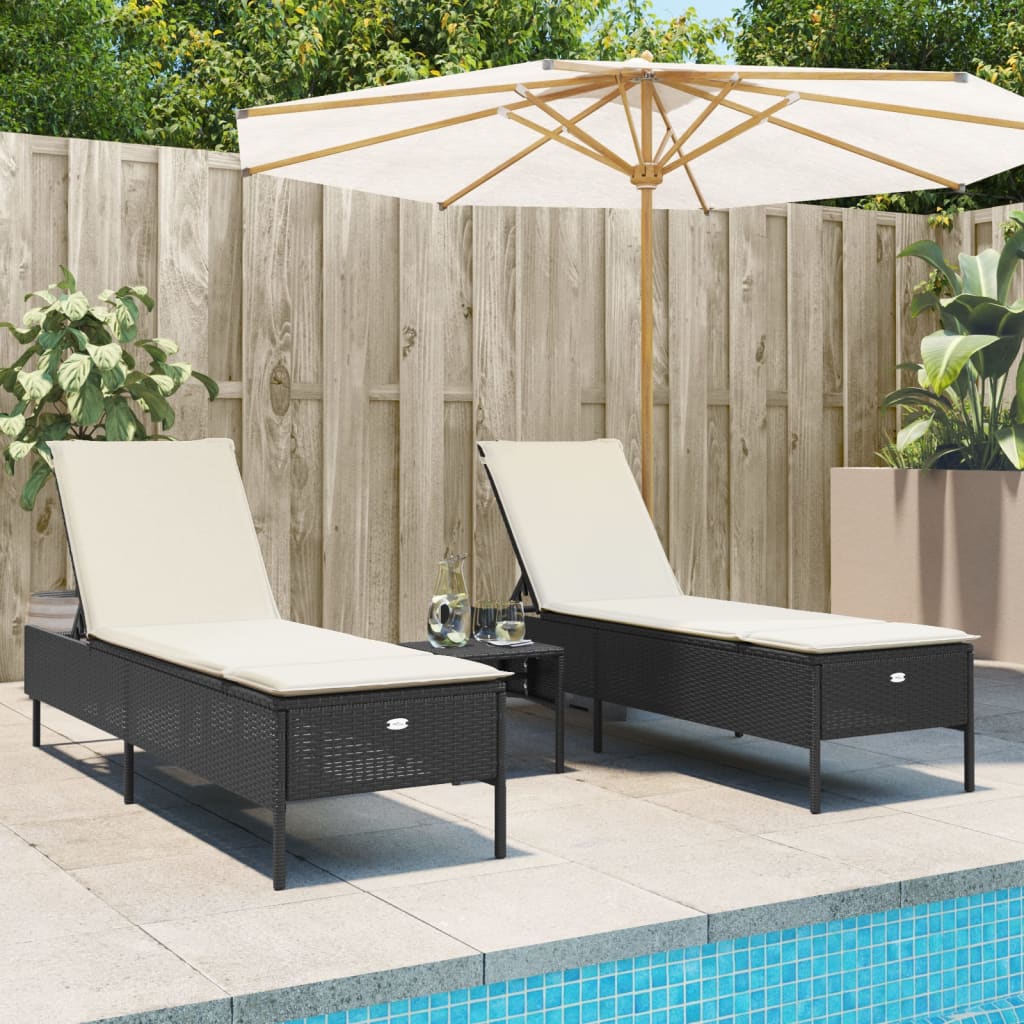 Set Lettini Prendisole Con Cuscini 3pz Nero In Polyrattan